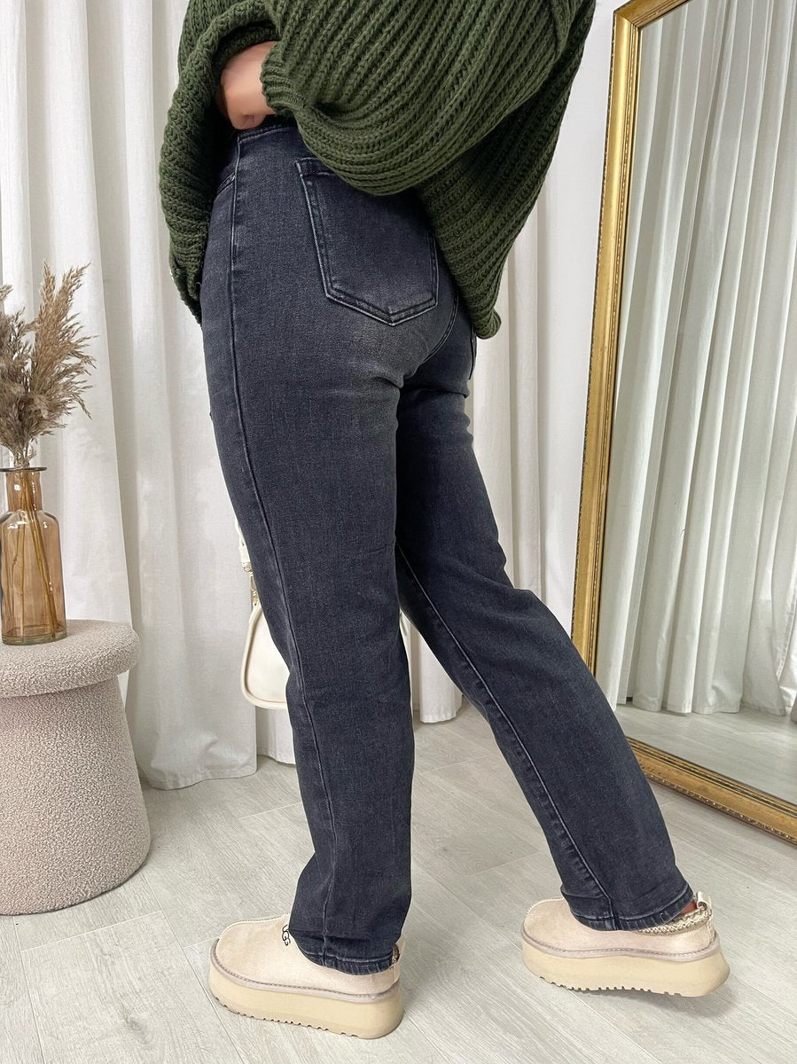 Kathryn Straight Leg High Waist Jeans