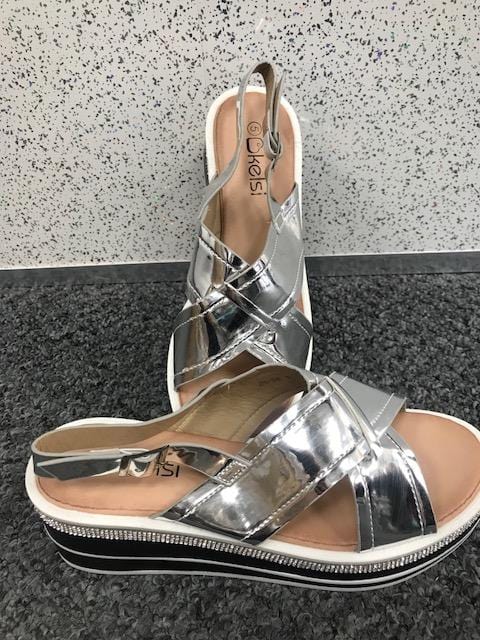 Diamante Detail Wedges - LB Boutique